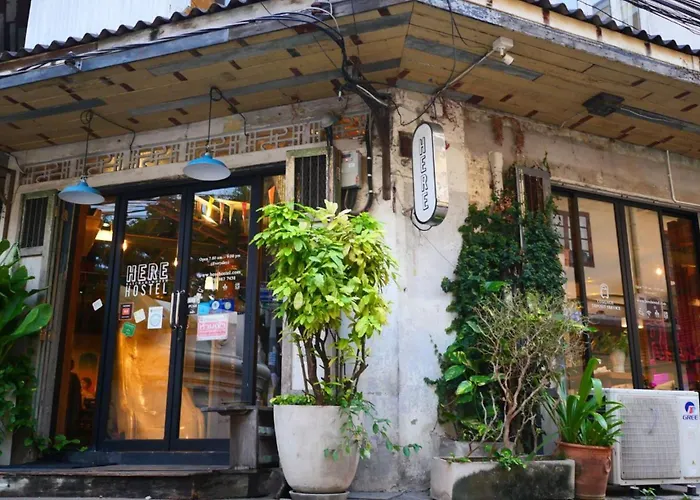 Here BangkokHostal